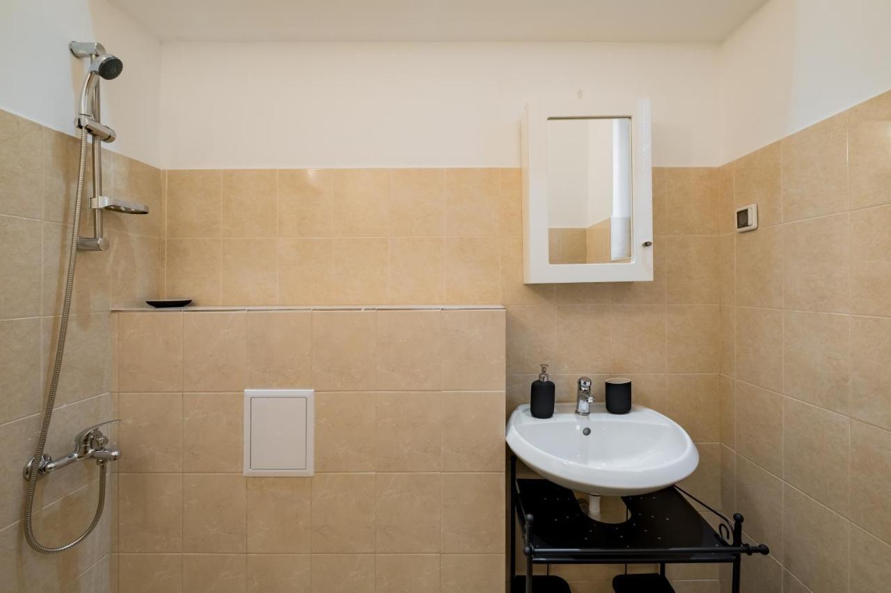 Spacious 3 Bedroom Home In Sofia'S Top Center Bagian luar foto